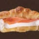 Croissant de salmão defumado e cream cheese
