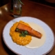 SALMONE CON RISOTTO ALLO ZAFFERANO